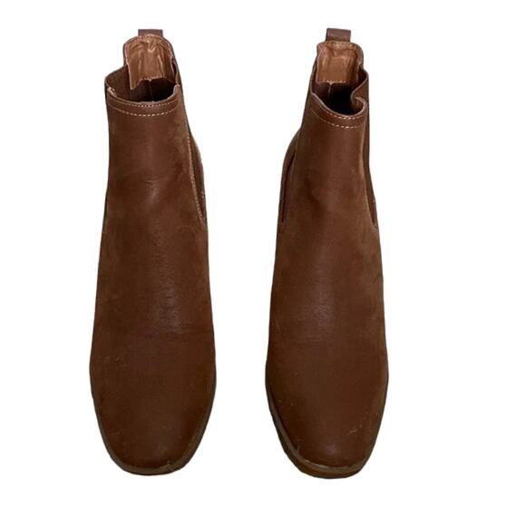 NWT Mia brown ankle boots Brown Size: 7 - Picture 2 of 5